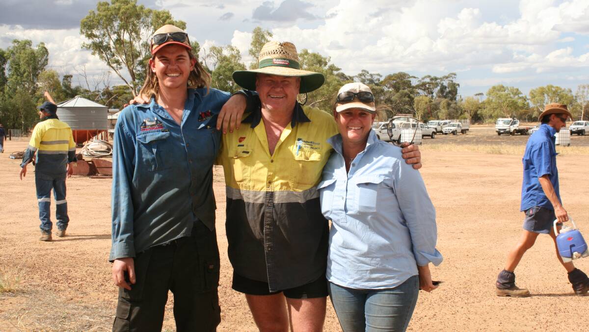 Lyle Wells (left) Southern Cross with his father Thomas and Mount Hampton farmer Linda Rose, came to support the sale and also grab a few bargains.