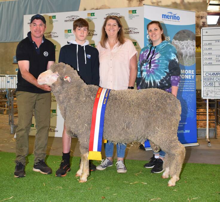 With the champion unhoused/unrugged ram exhibited by the Eastville Park stud, Wickepin, were Eastville Park's Grantly (left), Will and Elise Mullan and Claire Waday, Perth.