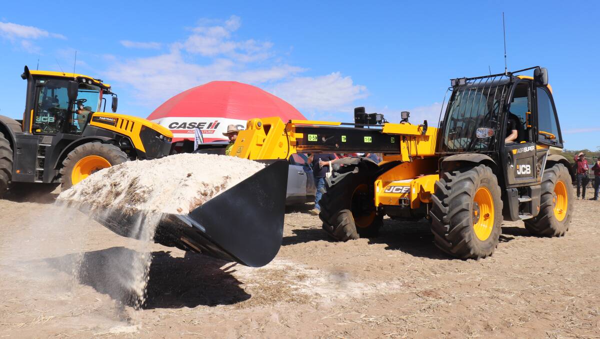Demonstrating the soft stop adaptive load control safety feature on the Series 3 JCB 542-70 AGRI telehandler.