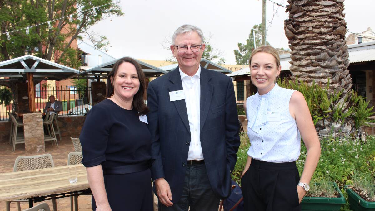  WDC chairperson Rebecca Tomkinson (left), WA Super chairman Tim Shanahan and The Nationals WA leader and Central Wheatbelt MP Mia Davies.