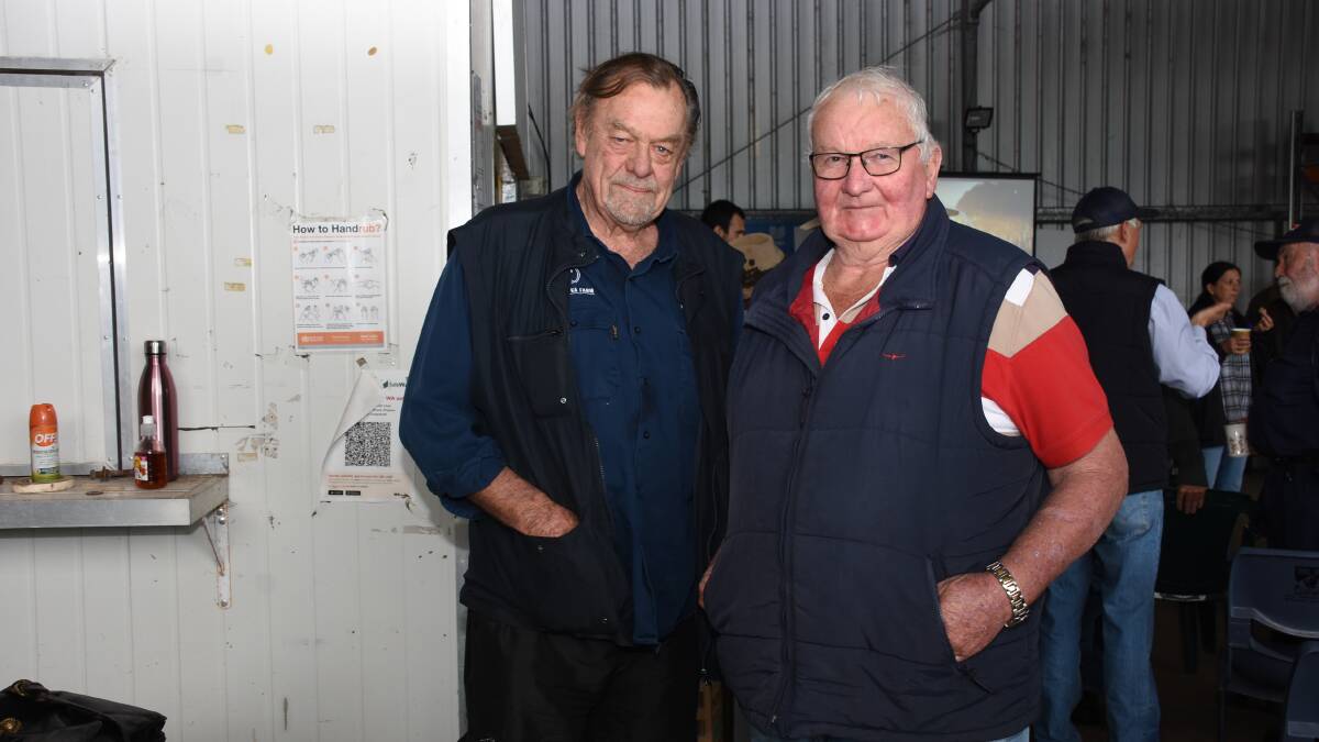 Chairman of the CY O'Connor Foundation and Tillbrook Melaleuka Group's Roger Dawkins (left) spoke with John Barber, Manjimup, about the benefits the Dawkins family had seen in running the Akaushi breed.