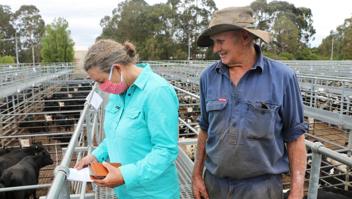 Sara Clifton, Boyanup, was looking over the cow and calf units alongside Henry Clifton.