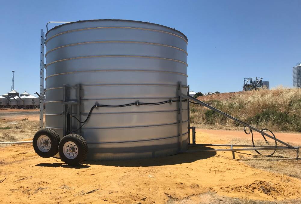 The new patented DE Engineers transportable water tank, with a capacity of 75,000 litres.