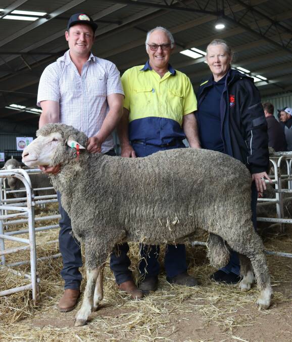 Mianelup stud principal Elliot Richardson (left), with Jeff and Rosalie Baxter, east Katanning, who had a big day, securing two $4300 sires.