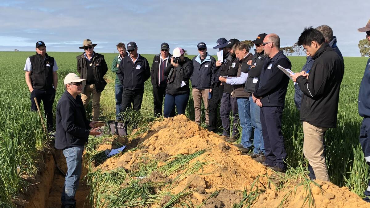 Department of Primary Industries and Regional Development research officer Stephen Davies, discussing soil amelioration at the Spring Field Day in 2018.