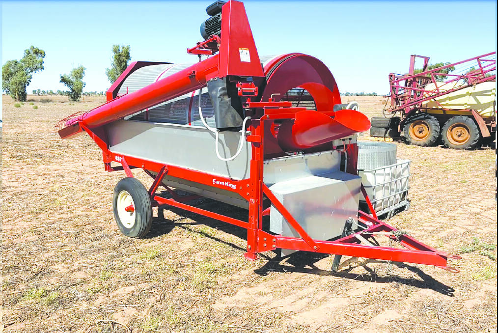 The as-new condition Farm King grain screener sold for $2000.