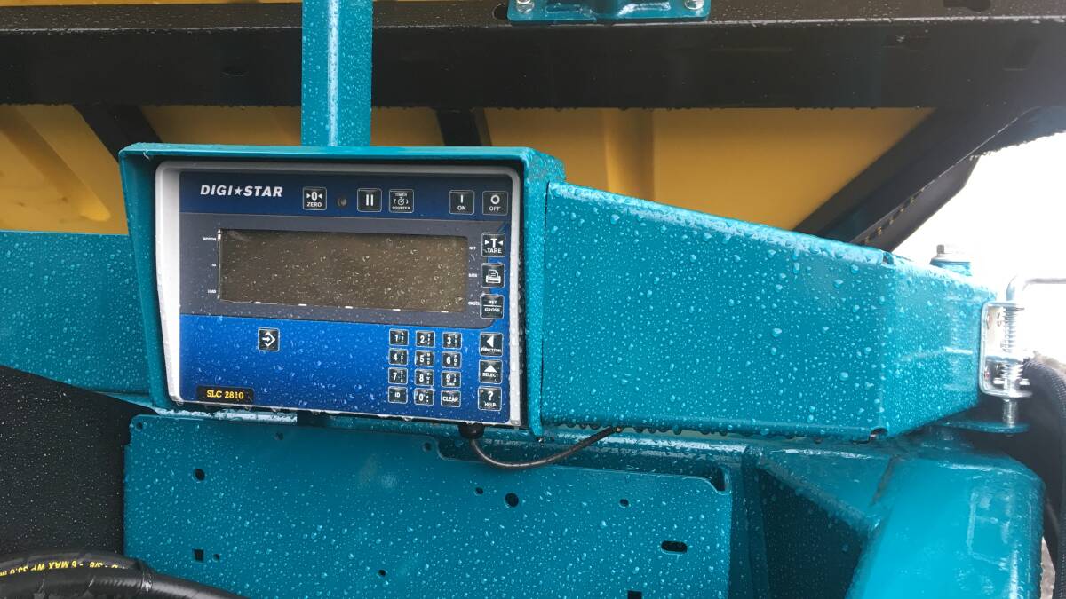 Each bin sits in a cradle and is designed to allow for standard 'Digi-Star' load cells, with readings appearing instantly on a monitor mounted on the air cart for accurate fills and on ISOBUS-compatible screens in the cab to monitor seed and fertiliser usage on-the-go.
