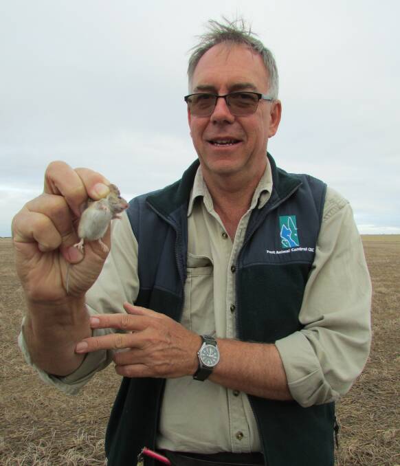 CSIRO researcher Steve Henry led the study on the efficacy of mice baits.
