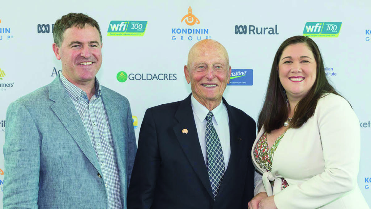  Farming Legend of The Year Nils Blumann (centre), Gibson, with Richard Heath, Australian Farm Institute and Kylie Dunstan, from award sponsor the Grains Research and Development Corporation. Pictures: Kondinin Group