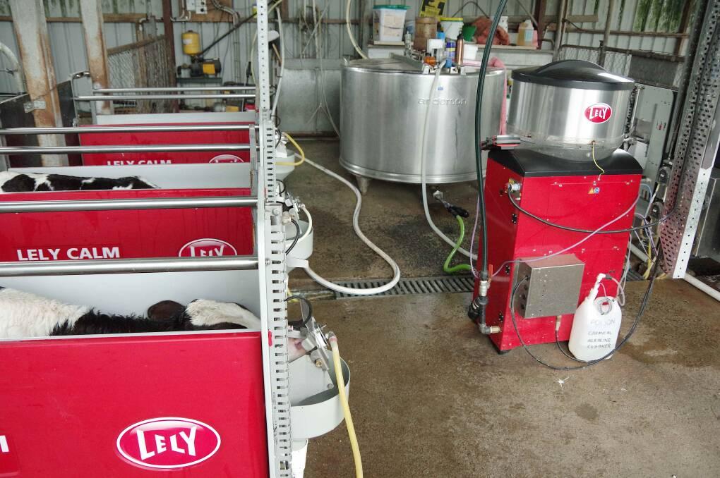 The automatic calf feeding system is compact.