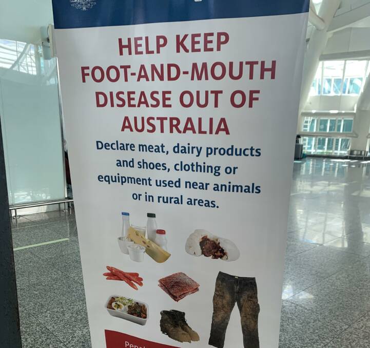 Signage at Brisbane Airport on the FMD risk.