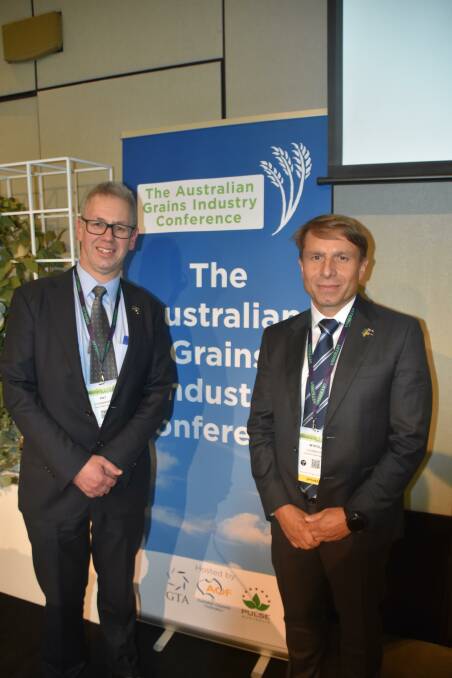 UNITED: Pat O'Shannassy, Grain Trade Australia chief executive, and Mykola Gorbachov, president of the Ukraine Grain Association at the Australian Grains Industry Conference last week.