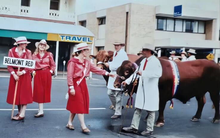 Terry Waters leading Narayen Graduate in the Beef '88 parade, with Julie Watson (nee Hill), Penny McGibbon (nee Burrows) and Kate Hudson. Picture supplied