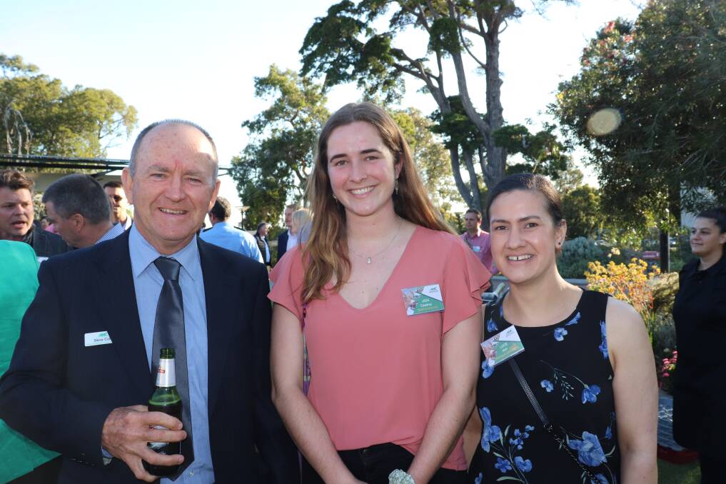 ConsultAg Farm consultant Steve Curtin (left), with Murdoch University AgScience students Jada Cowdrey and Lucie Kerr.
