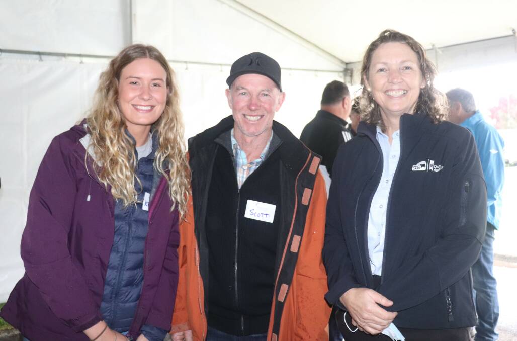 Kenzie Hamilton (left), who is visiting from New Zealand, her father Scott Hamilton, who is a Western Dairy board member, and Hithergreen dairy farmer and Western Dairy regional manager Julianne Hill.