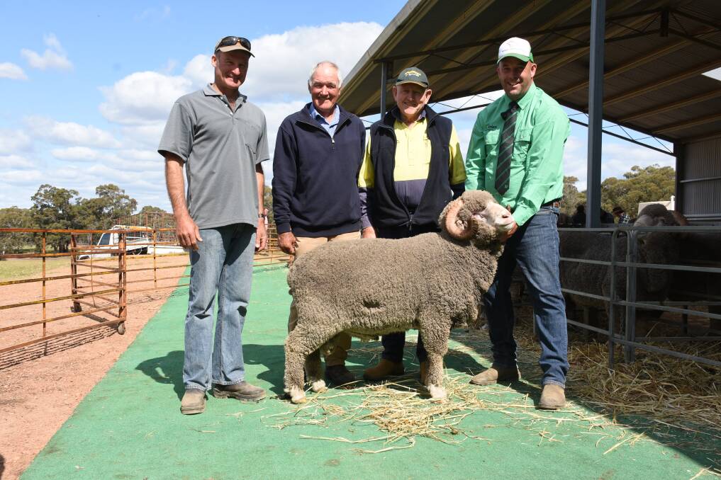 With the $2500 top-priced Dongiemon ram in the sale purchased by the Fowler family, Williams, were Dongiemon co-principals Andrew (left) and Stuart Rintoul, buyer Doug Fowler and Nutrien Livestock, Williams agent Ben Kealy.