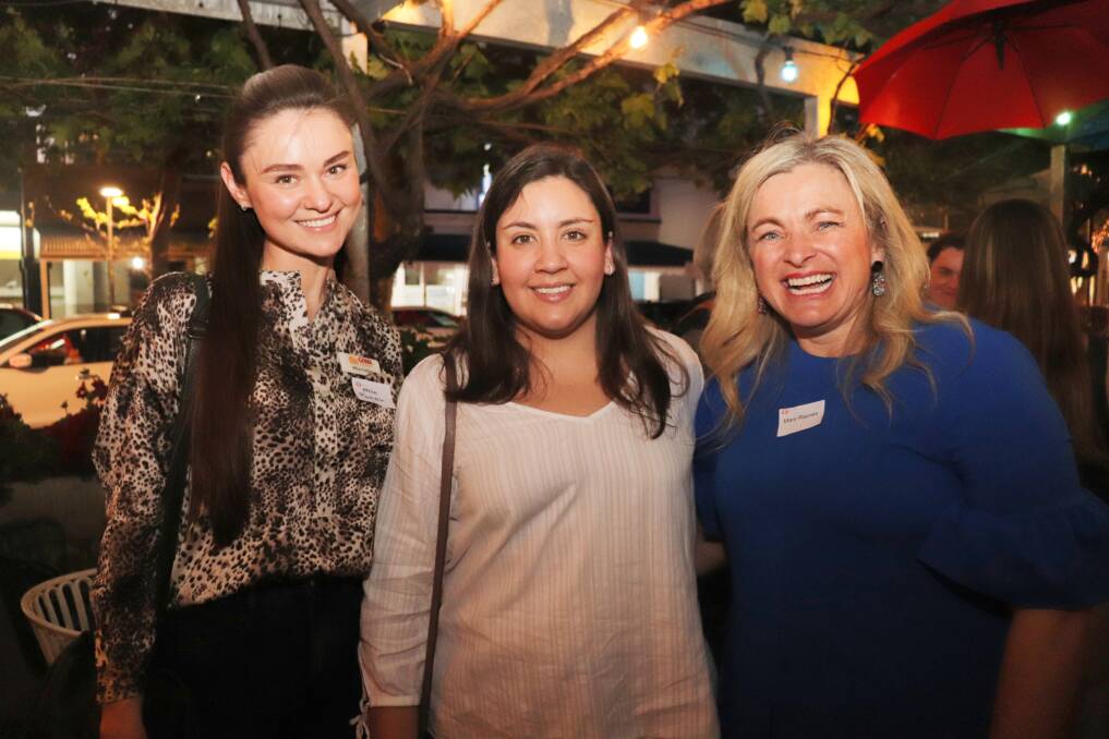 GIWA finance and administration manager Mila Fotiou (left), Rabobank accounts manager Marianna Parra and AEGIC barley markets manager Mary Raynes.