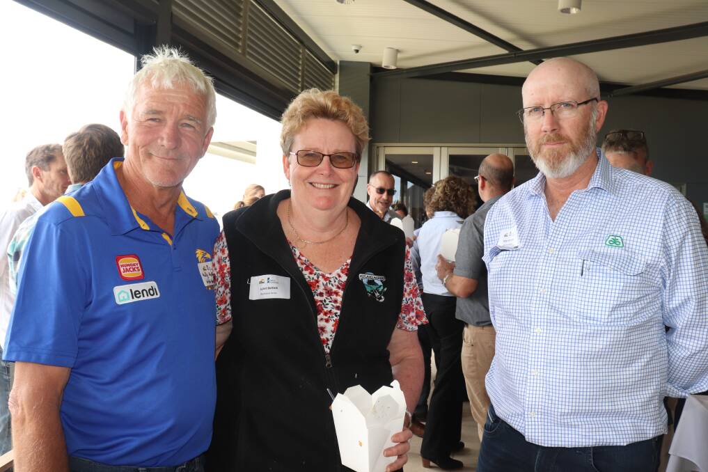 Northcliffe dairy farmers Wally (left) and Juliet Bettink, with Peter Bostock, from Pioneer Seeds.
