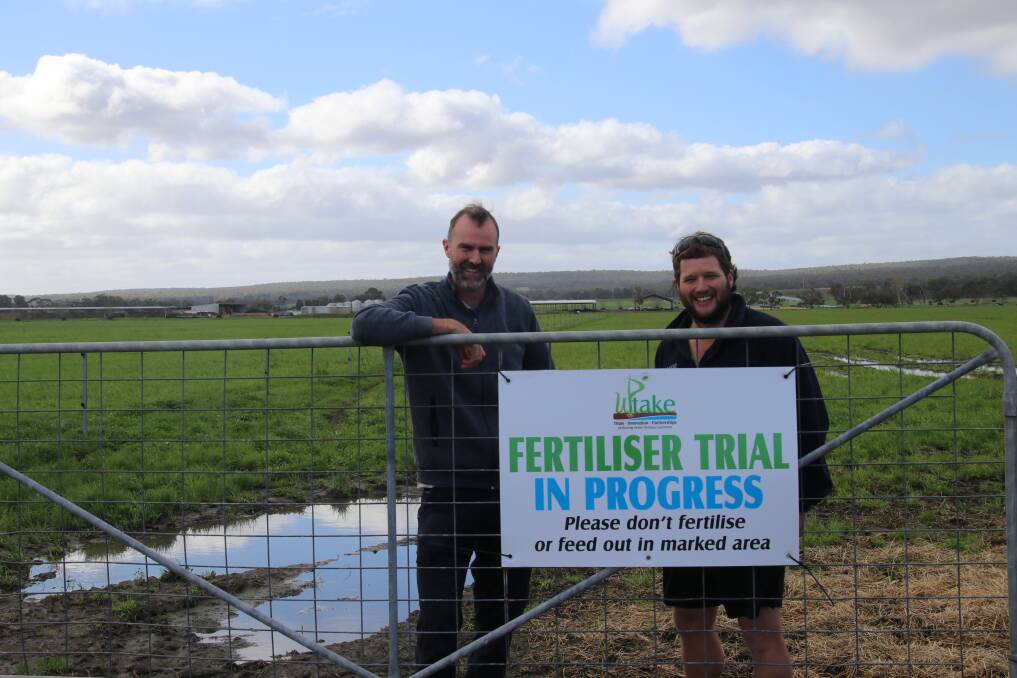 Rob McFerran (left) and host farmer Rob Bell discuss the outcomes of the fertiliser trials in the South West. 