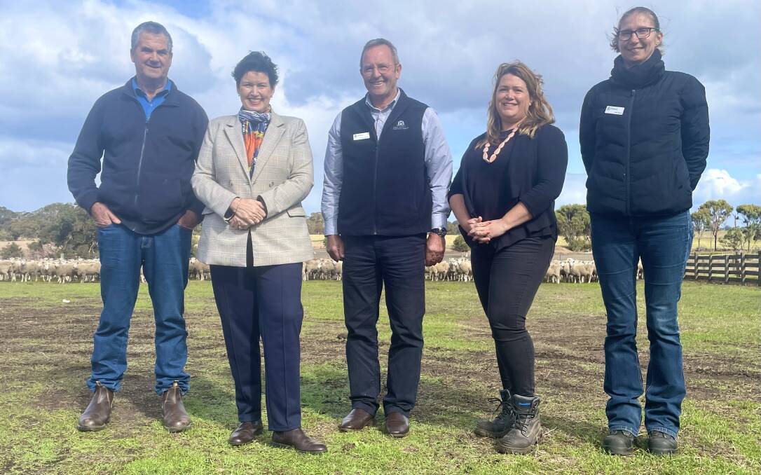 Sheep farmer David Slade (left), Agriculture and Food Minister Jackie Jarvis, Department of Primary Industries and Regional Development field veterinary officer Rob Graham, DPIRD acting deputy director general sustainability and biosecurity Mia Carbon and livestock biosecurity officer Heidi Meyer at Mr Slades sheep and cropping farm at Mt Barker.