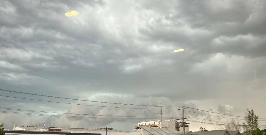 WILD WEATHER: Storms move in over Ballarat, Victoria on Thursday December 2, 2021. Picture: Adam Spencer