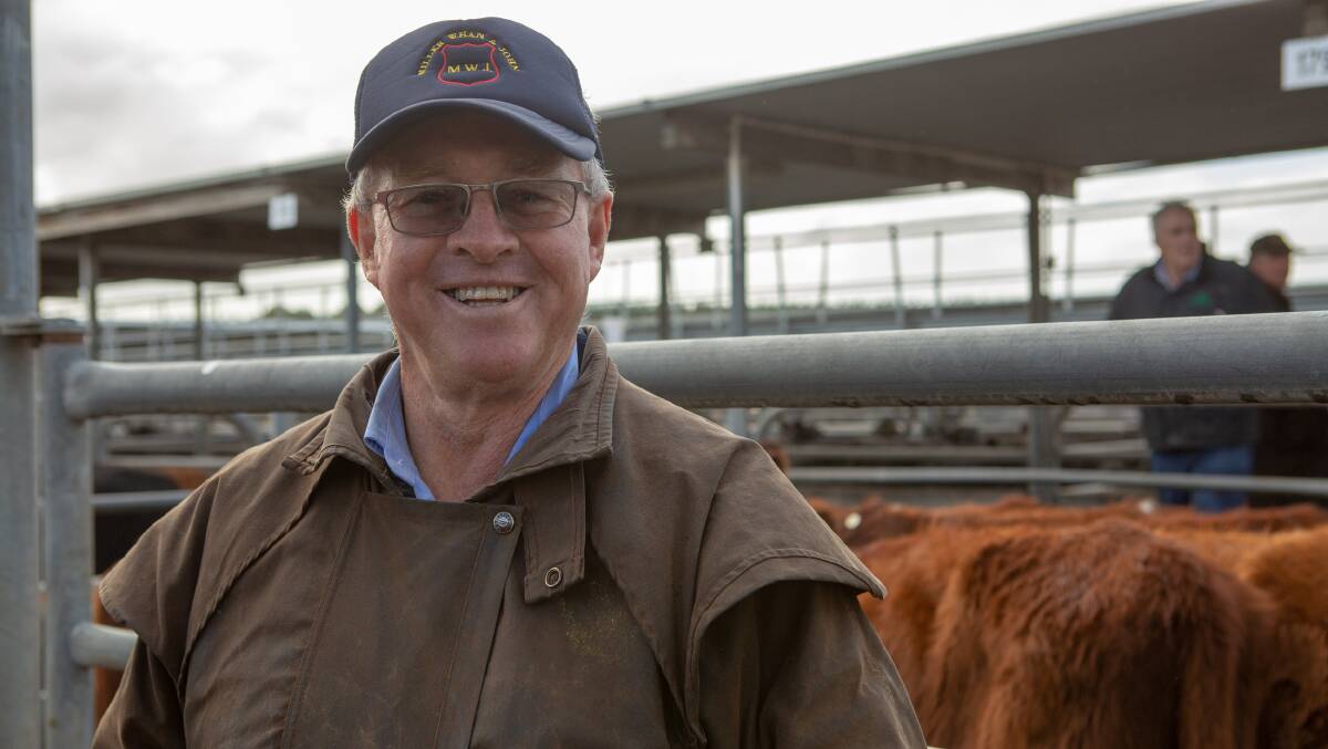 Mike Newton, Miller Whan & John Mt Gambier, bought 84 Angus steers at the Mt Gambier store sale, including 10 Bushy Park blood steers av 302kg at $1170 or $3.87/kg.