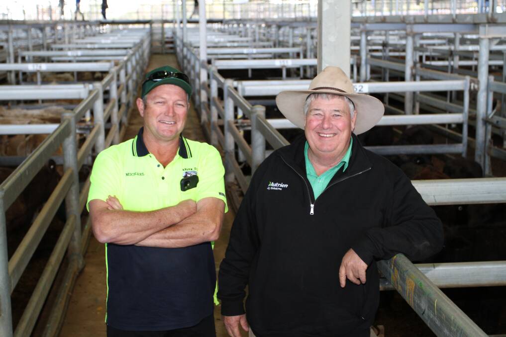 Michael Spark (left), Dowerin, looked through the yarding with Andrew OConnor, Nutrien Livestock, Goomalling.
