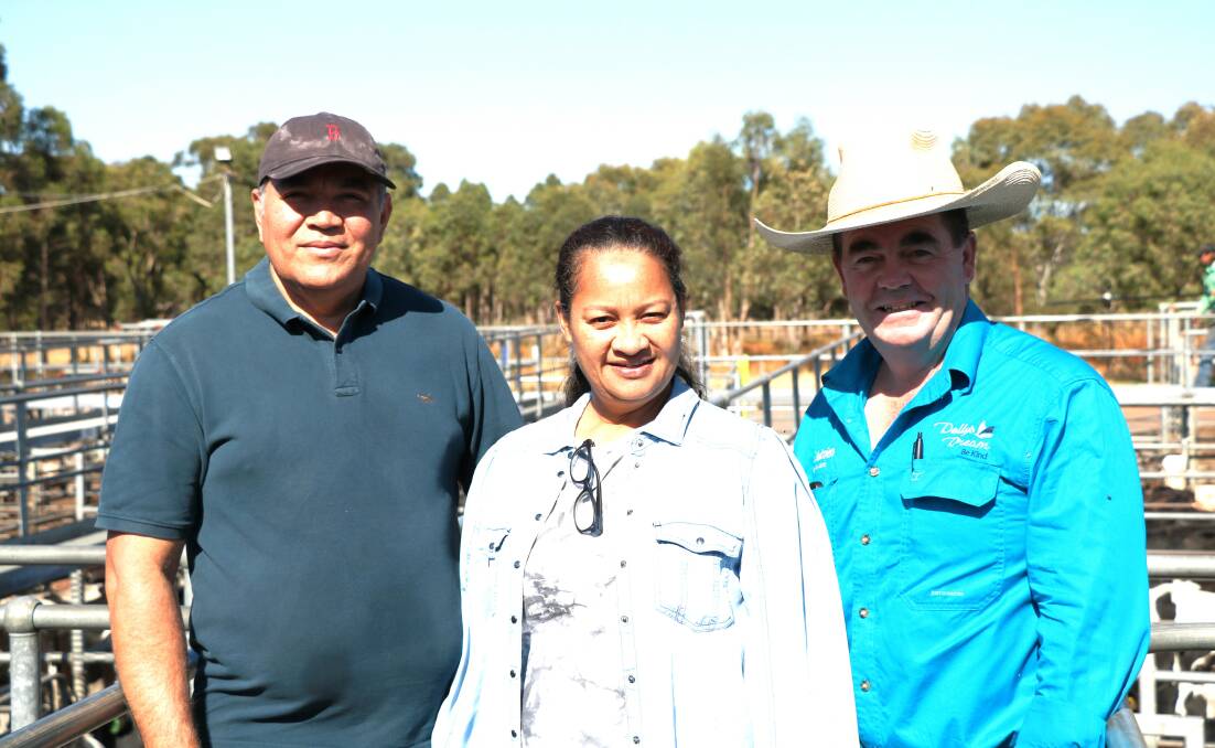 Jamie Abbs (right), Nutrien Livestock, Boyup Brook, with his clients Vavino and Richard Benny, who were looking to replace stock they sold last month.
