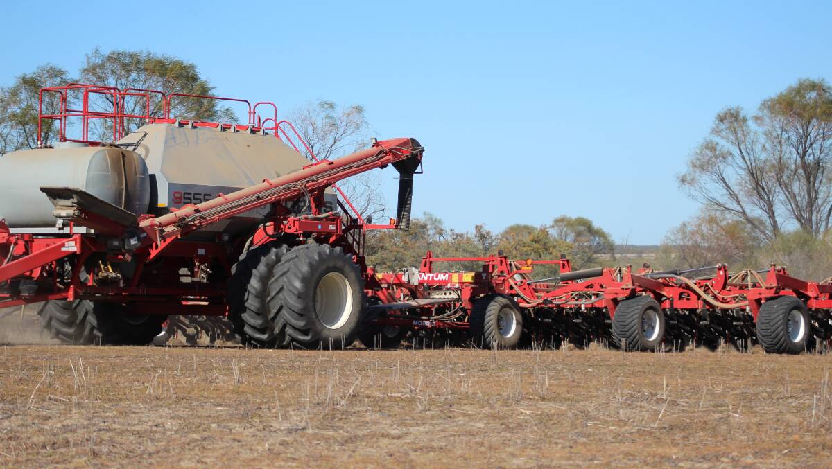The Varone familys Morris 9555 air cart and Quantum air drill has improved crop establishment on their deep light soils at Pingaring, while having the same brand air cart and bar also has allowed everything to work in harmony.
