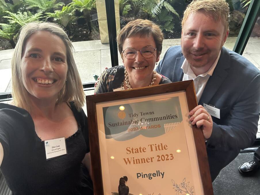 Pingelly community development officer Ellen Cook (left), Shire president Jackie McBurney and chief executive officer Andrew Dover with the towns State Tidy Towns winner award.
