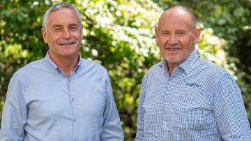 Biodiversity partnership: Landcare Australia CEO Dr Shane Norrish and Syngenta Australia Managing Director Paul Luxton. 