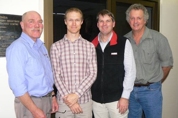 Kevin Moore, NSW I&I, Murray Sharman, DEEDI, Rohan Rainbow, GRDC manager crop protection and Mal Ryley, DEEDI discuss plant pathology research in Toowoomba.