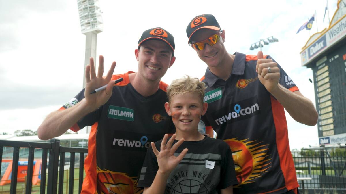Youngster Shea Dall was among dozens of country kids to meet Perth Scorchers stars Ashton Turner (left) and Jason Behrendorff at the Home Grown Heroes Cricket Day over the school holidays.