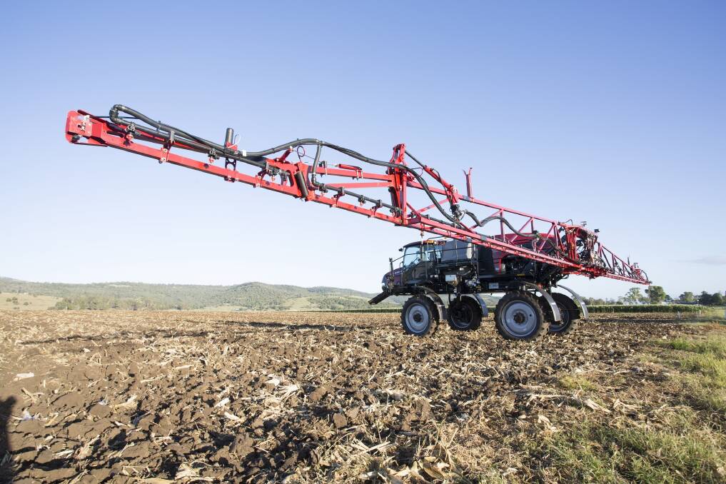 The Case IH Patriot 2230 has all the features of the Patriot range, but in a smaller, cost-efficient package.