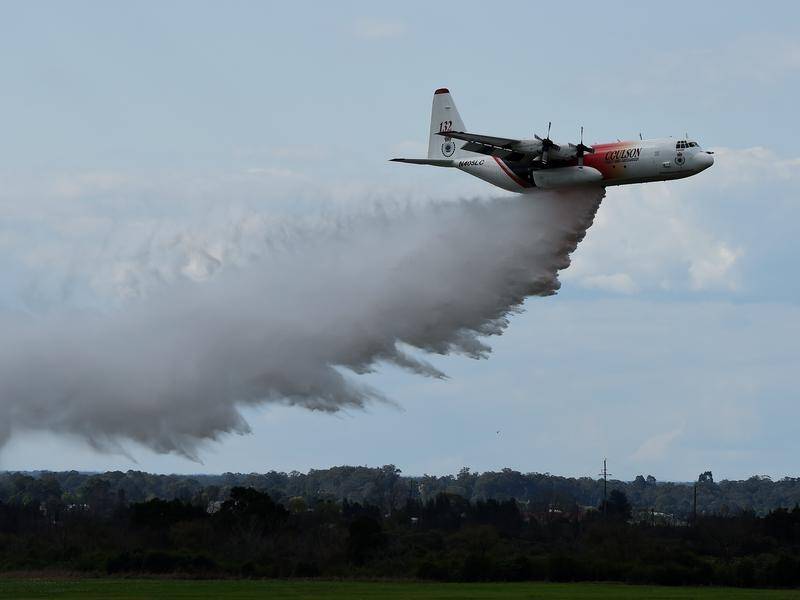 Authorities are investigating an air tanker crash in Western Australia. (Dean Lewins/AAP PHOTOS)